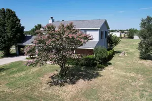 1766 Boss Range Rd, Justin, TX 76247 - Photo 10