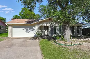 325 Hastings Dr, Cedar Hill, TX 75104 - Photo 1