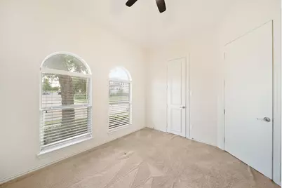 3615 University Park Lane, Irving, TX 75062 - Photo 12