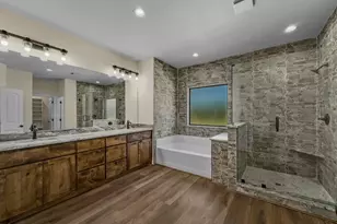 600 Samantha Circle, Ector, TX 75439 - Photo 8