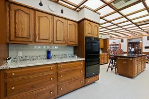 709 Stonelake Dr, Cleburne, TX 76033 - Photo 12