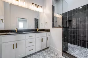 614 Twin Hills Rd, Lake Bridgeport, TX 76426 - Photo 24