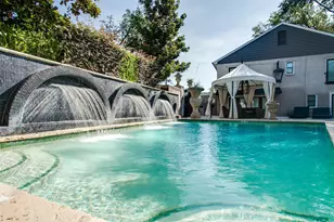 10201 Regal Oaks Dr, Dallas, TX 75230 - Photo 12