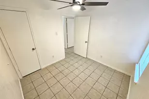 2837 Avenue J, Fort Worth, TX 76105 - Photo 22