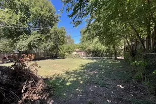 227 Halsey St, Dallas, TX 75224 - Photo 36