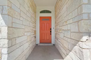 2725 Jackal Dr, Waco, TX 76655 - Photo 4