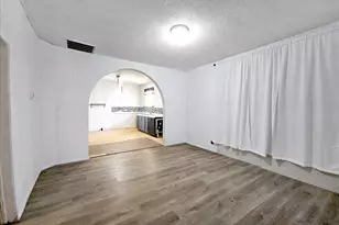 1209 15th Pl, Fort Worth, TX 76164 - Photo 6