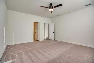 114 Northampton Dr, Justin, TX 76247 - Photo 10