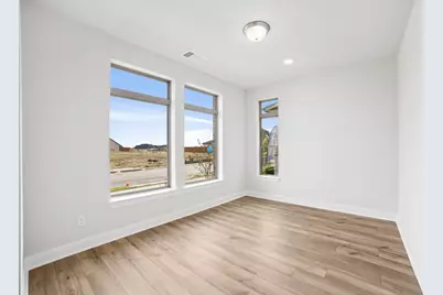 9821 Dahlia Boulevard, Mesquite, TX 75126 - Photo 6