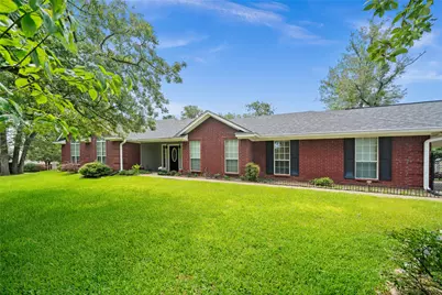306 Brentwood Drive, Athens, TX 75751 - Photo 2