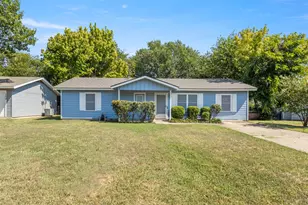 102 NE Murphy Rd, Burleson, TX 76028 - Photo 18