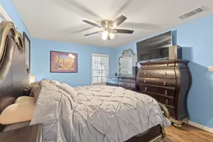 102 NE Murphy Rd, Burleson, TX 76028 - Photo 10