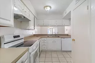 2023 Court Pl, Garland, TX 75041 - Photo 12