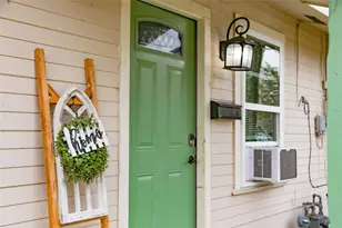 1721 Walker St, Paris, TX 75460 - Photo 2