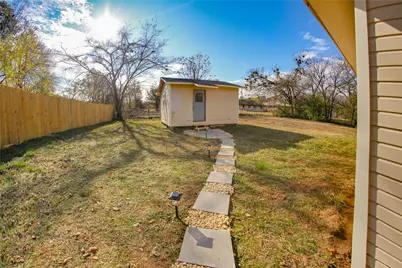 1721 Walker Street, Paris, TX 75460 - Photo 24