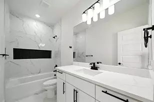 2414 Lauren St, Mabank, TX 75147 - Photo 20