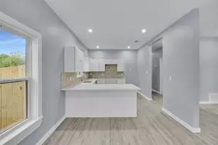 409 N Dallas St, Rice, TX 75155 - Photo 8