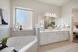 744 Patriot Ln, Irving, TX 75060 - Photo 20