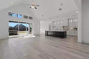 619 Stonehollow Dr, Shady Shores, TX 76208 - Photo 8