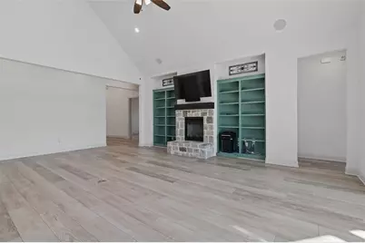 619 Stonehollow Drive, Shady Shores, TX 76208 - Photo 10