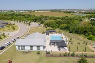 2911 Linden St, Celina, TX 75009 - Photo 32