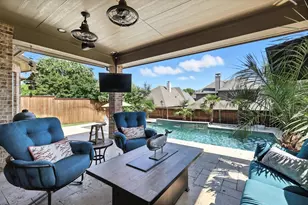 326 Park Hill Ln, Grapevine, TX 76051 - Photo 1