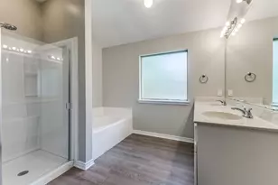 3520 Vicki Ln, Balch Springs, TX 75180 - Photo 10