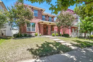 937 King George Ln, Savannah, TX 76227 - Photo 2