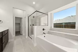 108 Red Fox Trl, Godley, TX 76044 - Photo 16