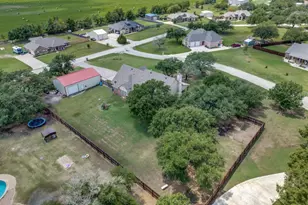 225 Pear Tree Ln, Collinsville, TX 76233 - Photo 28