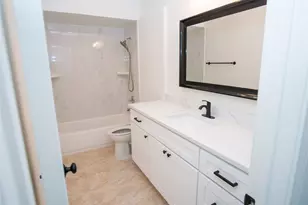 2214 Roundrock Dr, Carrollton, TX 75007 - Photo 12