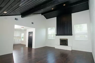 2214 Roundrock Drive, Carrollton, TX 75007 - Photo 6