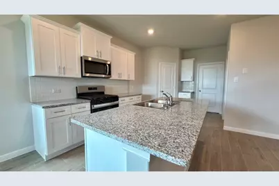 4369 Mill Stream Lane, Fort Worth, TX 76036 - Photo 2