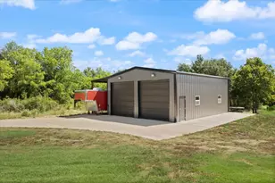 1028 Gatlin Cir, Springtown, TX 76082 - Photo 26