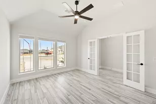 340 Alina St, Burleson, TX 76028 - Photo 6