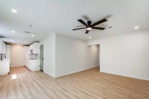 509 Steeple Ridge Ct, Everman, TX 76140 - Photo 4