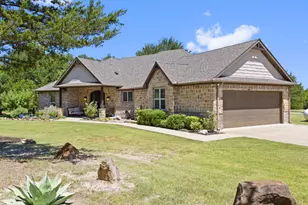 335 County Rd 4524, Whitewright, TX 75491 - Photo 4
