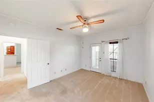 2101 Count Fleet Dr, Arlington, TX 76011 - Photo 20