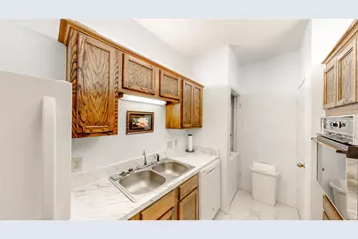 2101 Count Fleet Drive #502, Arlington, TX 76011 - Photo 12