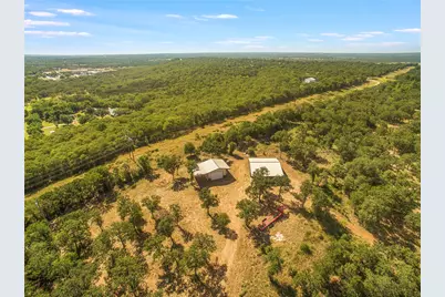 1017 Miller Drive, Mineral Wells, TX 76067 - Photo 10