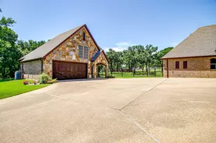10400 Legacy Estates Dr, Burleson, TX 76028 - Photo 40
