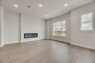 925 Heights Wy, Plano, TX 75075 - Photo 10