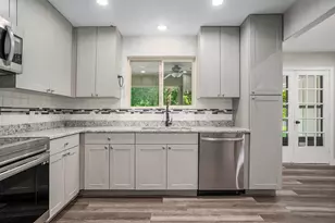 8855 County Rd 107, Grandview, TX 76050 - Photo 12