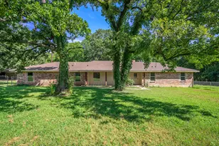 8855 County Rd 107, Grandview, TX 76050 - Photo 2