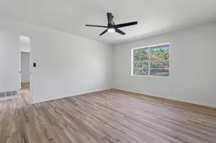 102 Lakecrest Pl, Waxahachie, TX 75165 - Photo 22