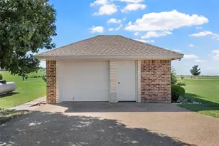 2436 Marable St, West, TX 76691 - Photo 6