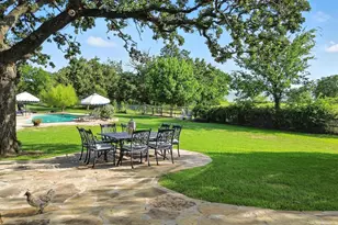 294 Wolfcreek Rd, Valley View, TX 76272 - Photo 32