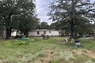 202 Salt Creek Rd, Springtown, TX 76082 - Photo 18