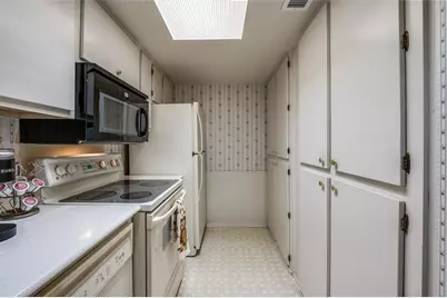 12816 Midway Road #1066, Dallas, TX 75244 - Photo 10