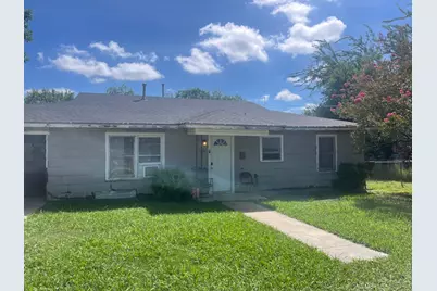 201 S Goddard Street, Mart, TX 76664 - Photo 1